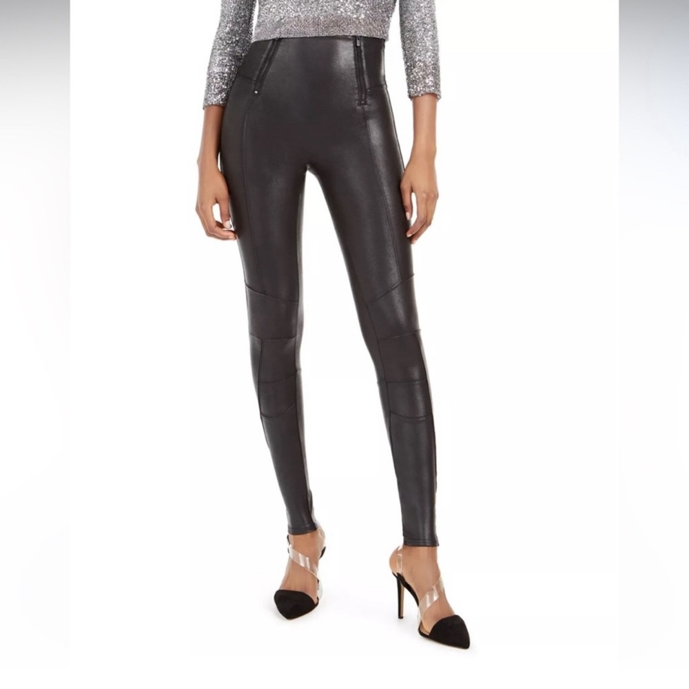 SPANX‎ Faux Leather Hip Zip Leggings In Very Black Size Medium Compression Slim